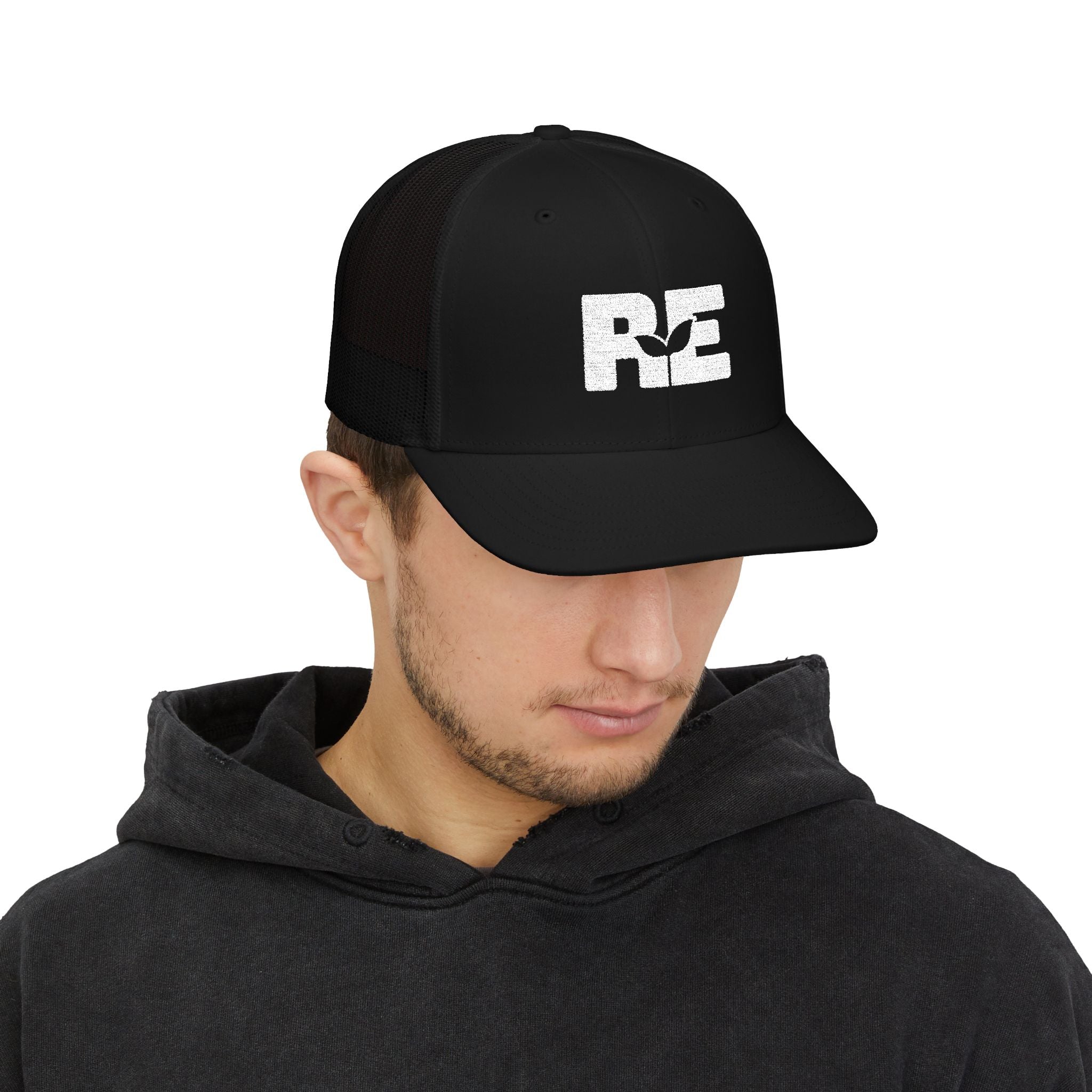 Rooted Eagle • Richardson Hat