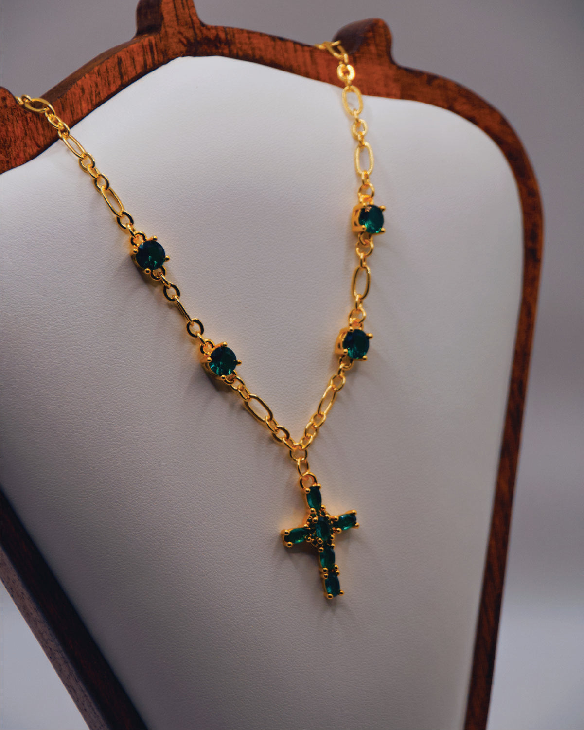 True Vine • Gold Chain Necklace