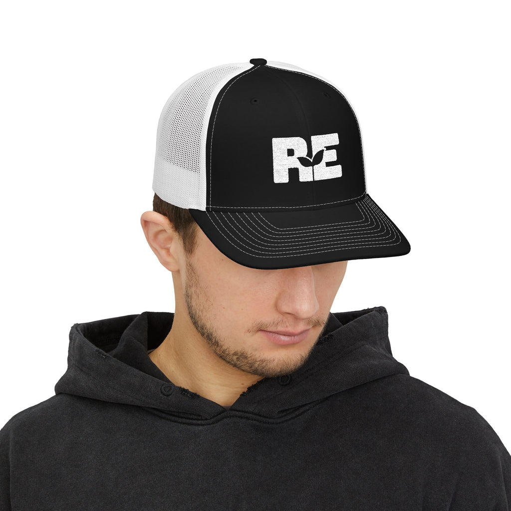 Rooted Eagle • Richardson Hat
